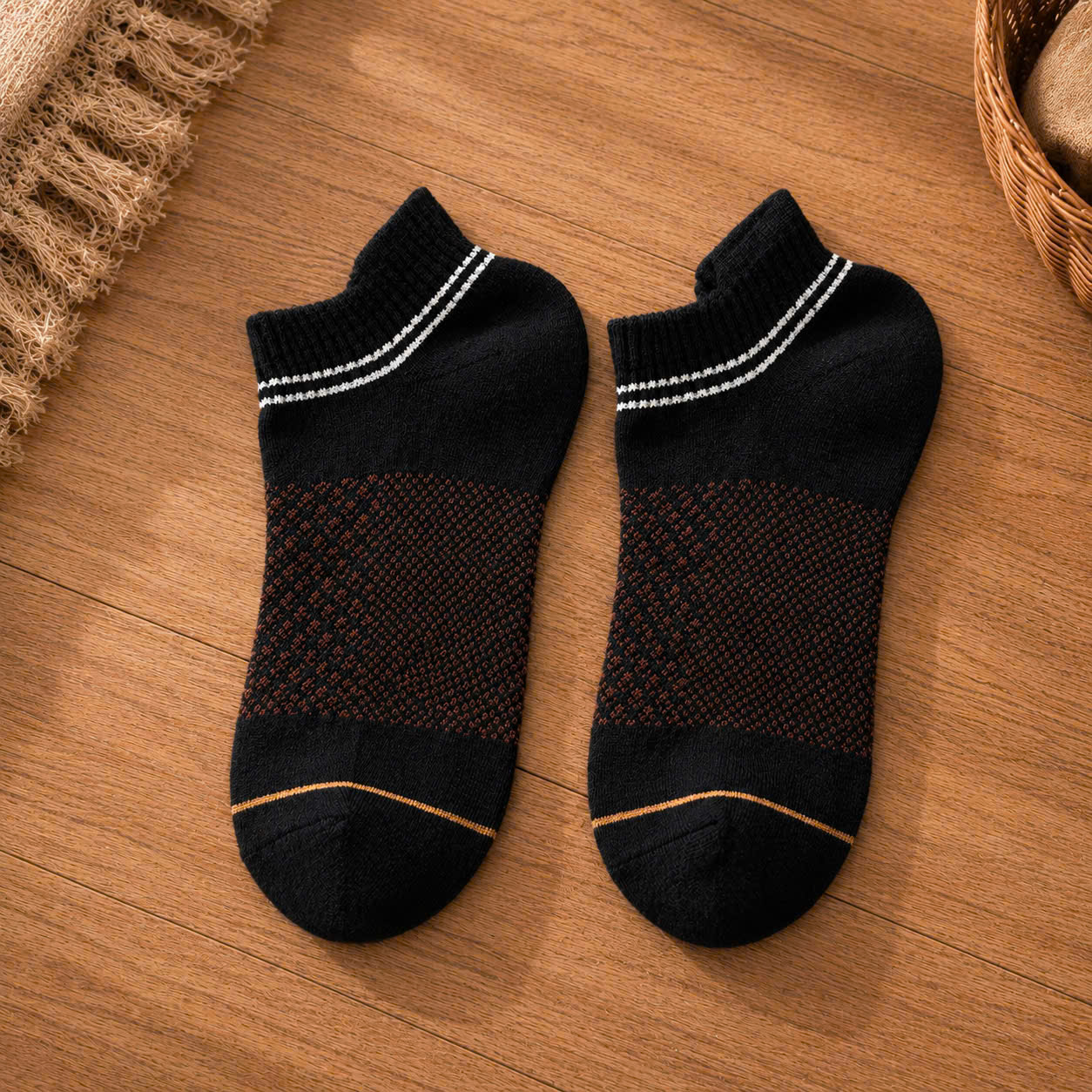 Striped Ankle Length Socks Striped Ankle Length Socks